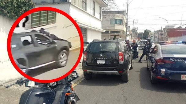 Conductor arrastra a policía de tránsito para evitar una multa Conductor arrastra a policía de tránsito para evitar una multa