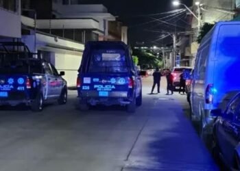 Catean domicilio en busca de asesino de mujer en León