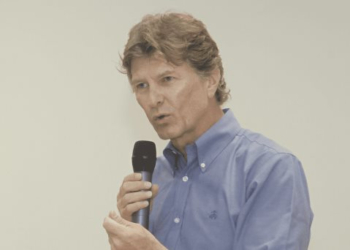 Enrique De la Madrid que fuera de contienda en Frente Opositor