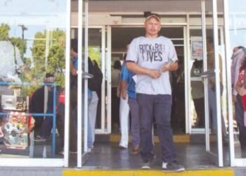 En el Issste estuvieron una hora sin luz: Pacientes y familiares sufren por falta de energía