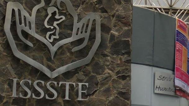 Extrabajadores reciben pensiones de más de 250 mil pesos: ISSSTE Extrabajadores reciben pensiones de más de 250 mil pesos: ISSSTE