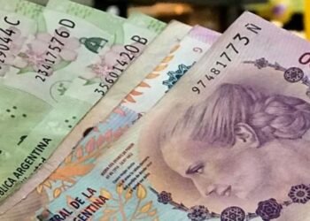 El peso argentino se hunde después de la victoria de Milei