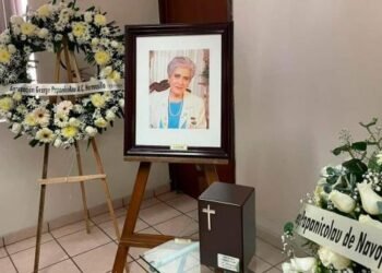 Realizan homenaje en memoria de Aída Isibasi de Hodgers