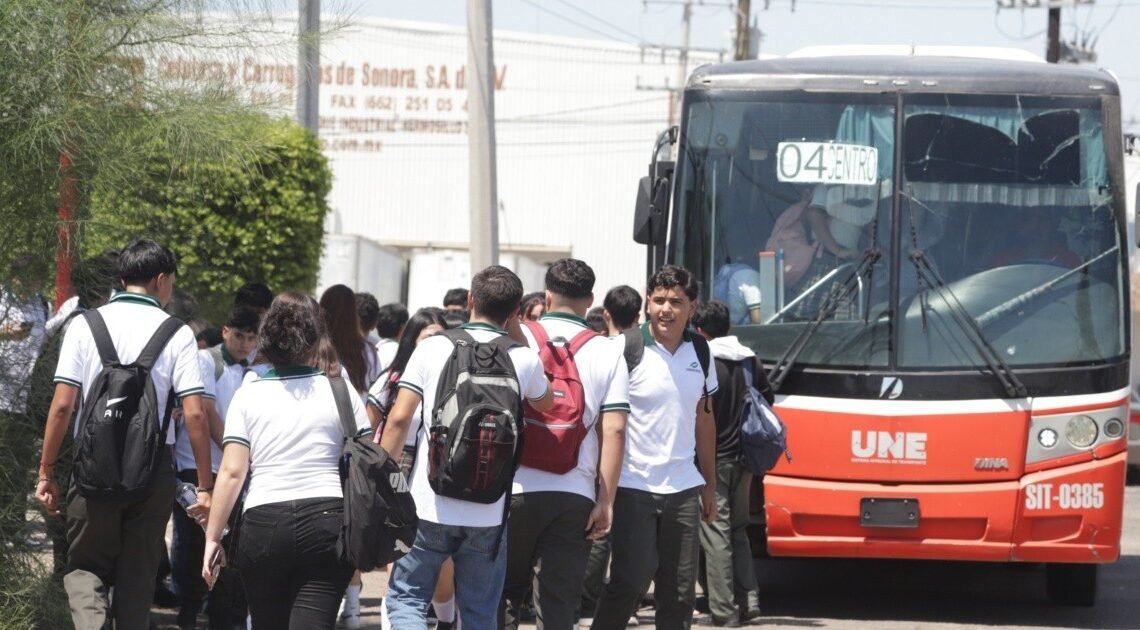 Van por transporte gratis a estudiantes de Sonora en 2024  