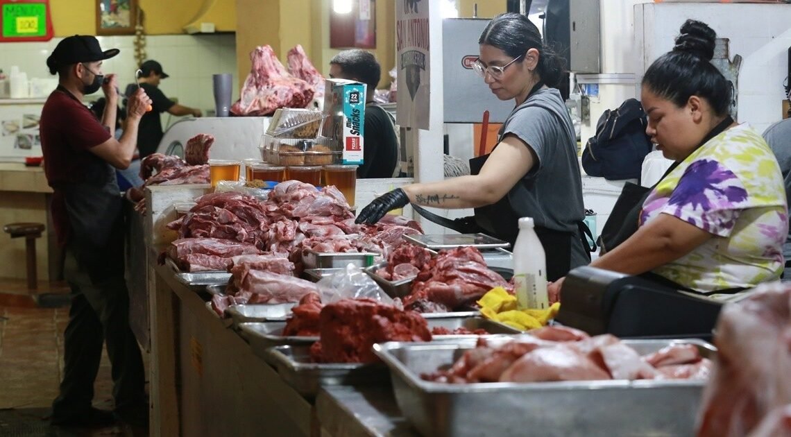 Hermosillo: Locatarios del Mercado aún no saben dónde se reubicarán