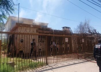 Se registra incendio en casa ubicada en colonia Country Club 2