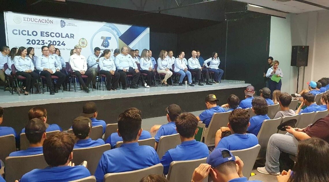 ITH da la bienvenida a mil 280 estudiantes de nuevo ingreso con el evento “Ponte la Camiseta” ITH da la bienvenida a mil 280 estudiantes de nuevo ingreso con el evento “Ponte la Camiseta”