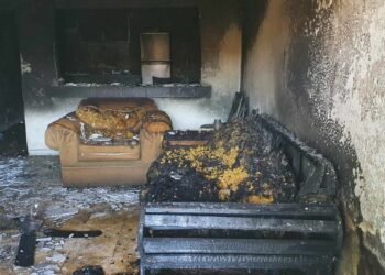 Hermosillo: Se registra incendio en la Miguel Hidalgo; al parecer niños jugaban con cerillos