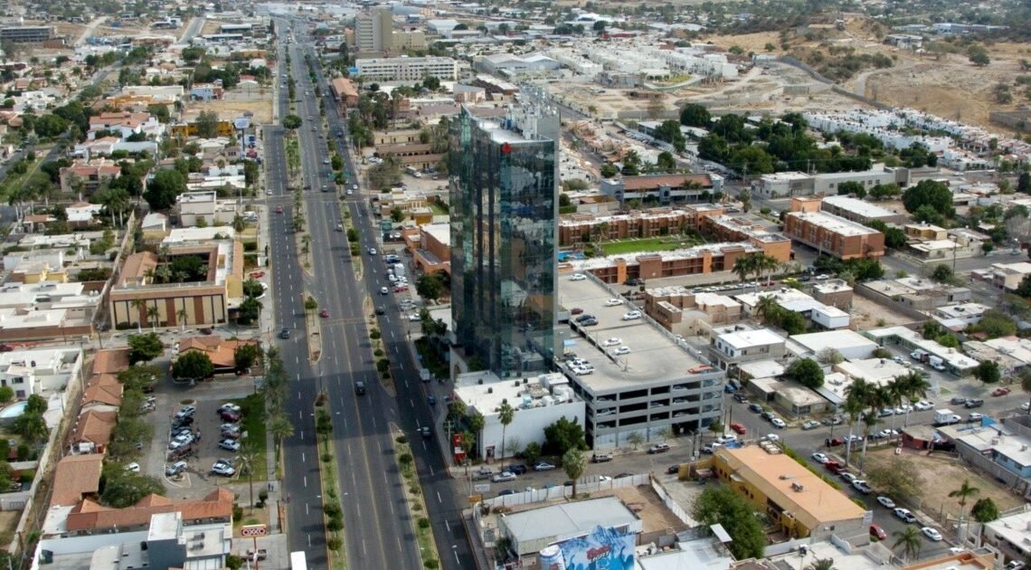 Baches, inseguridad y drogadicción, principales problemas de Hermosillo, según ciudadanos