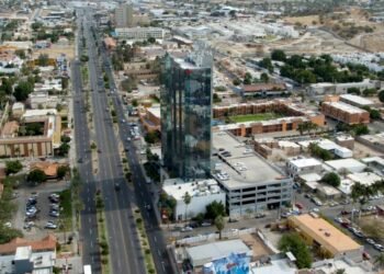 Baches, inseguridad y drogadicción, principales problemas de Hermosillo, según ciudadanos