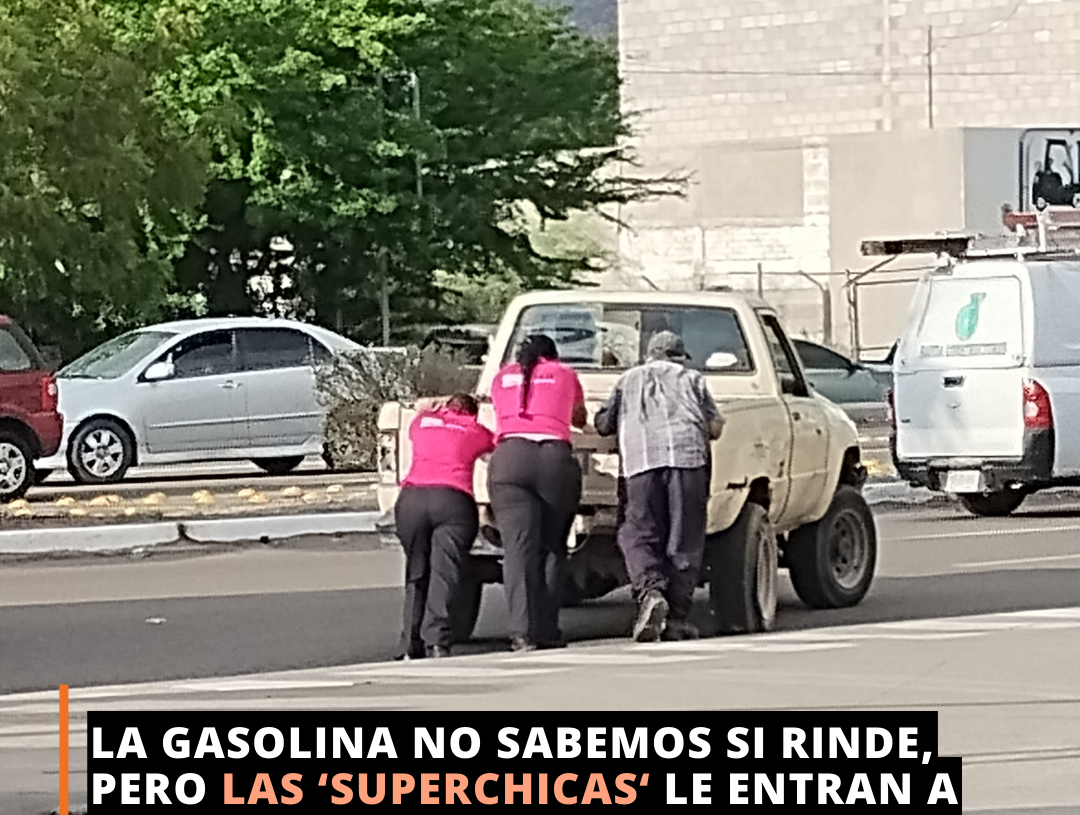 Mujeres que despachan gasolina, sorprenden a clientes