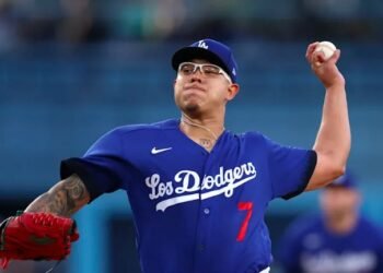 Julio Urías, Estrella de los Dodgers, Arrestado por Acusaciones de Violencia Doméstica