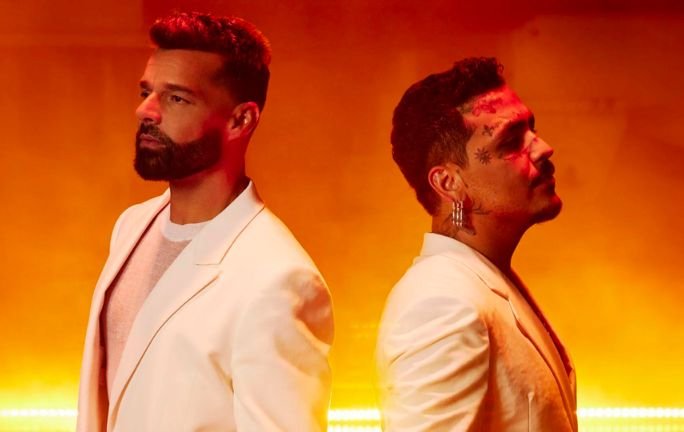 Ricky Martin y Christian Nodal Reviven “Fuego de noche, nieve de día” con Mariachi Ricky Martin y Christian Nodal Reviven “Fuego de noche, nieve de día” con Mariachi