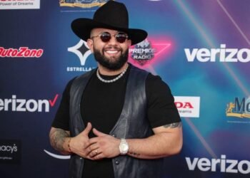 Hermosillense Carin León Conquista TikTok con ‘Según Quién’ Número 1 Global