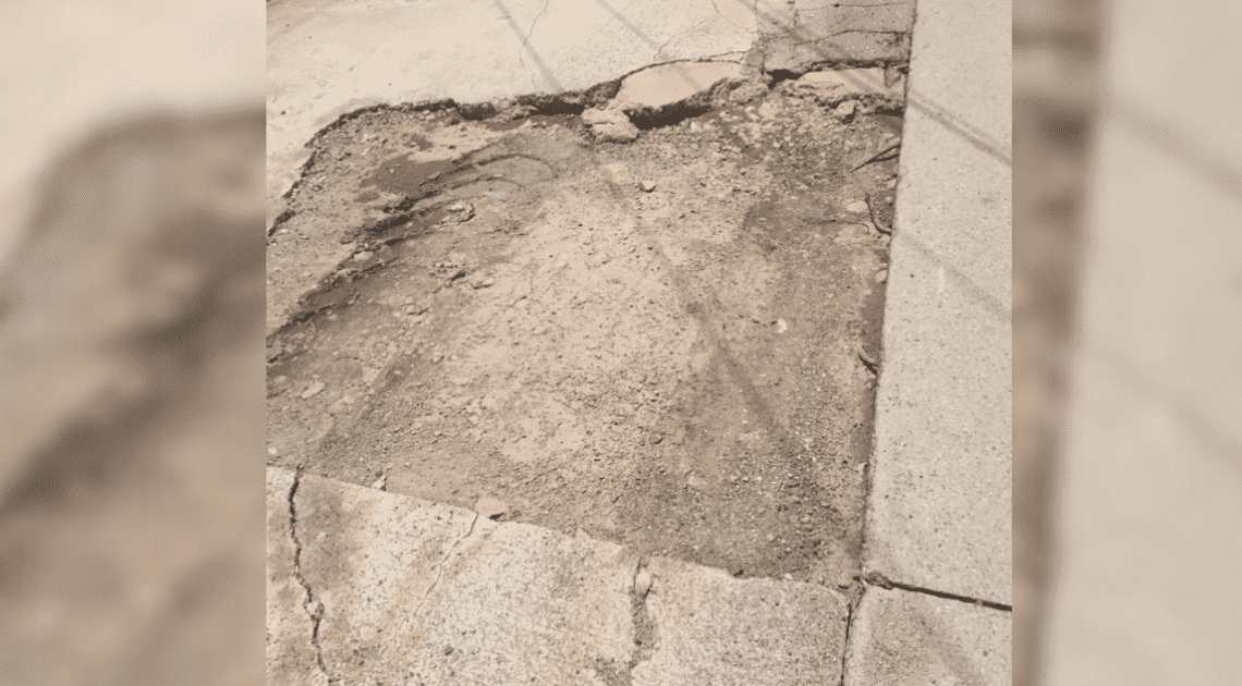 Habitantes de Las Placitas piden rehabiliten seis calles Habitantes de Las Placitas piden rehabiliten seis calles