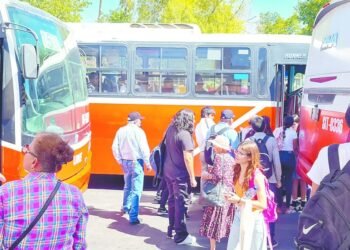 No baja acoso a estudiantes en el transporte de Hermosillo: Vigilantes
