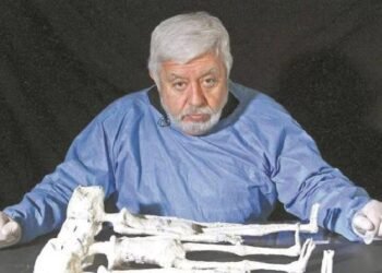 Restos que Maussan dice que son extraterrestres son momias de Nazca