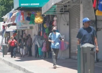 Comerciantes de Hermosillo sufren disminución de ventas del 60%