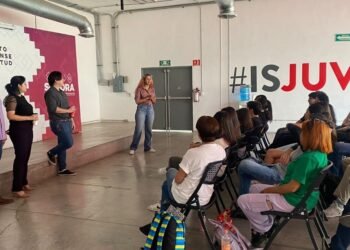Actores sonorenses realizan taller gratuito de Actuación, Locución y Doblaje