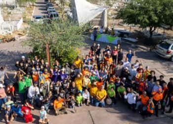 Hermosillo: Plantan 100 guayacanes en Panteón Yánez