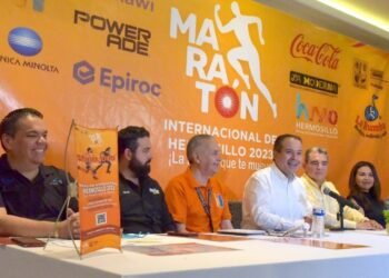Preside Antonio Astiazarán anuncio del Gran Maratón Hermosillo 2023