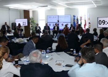 Sonora y Arizona fortalecen lazos de trabajo en Foro Binacional “Town Hall”