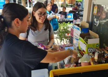 Hermosillo: Abren “tiendita” de la honestidad en la Unison