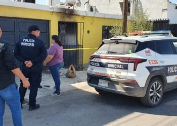 FGJE investiga incendio donde murió maestra jubilada de la Unison
