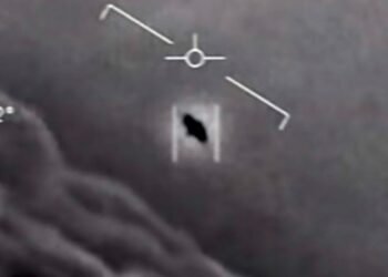 Invitan a charla pública en Plaza Tutuli sobre avistamiento de ovnis y contacto extraterrestre