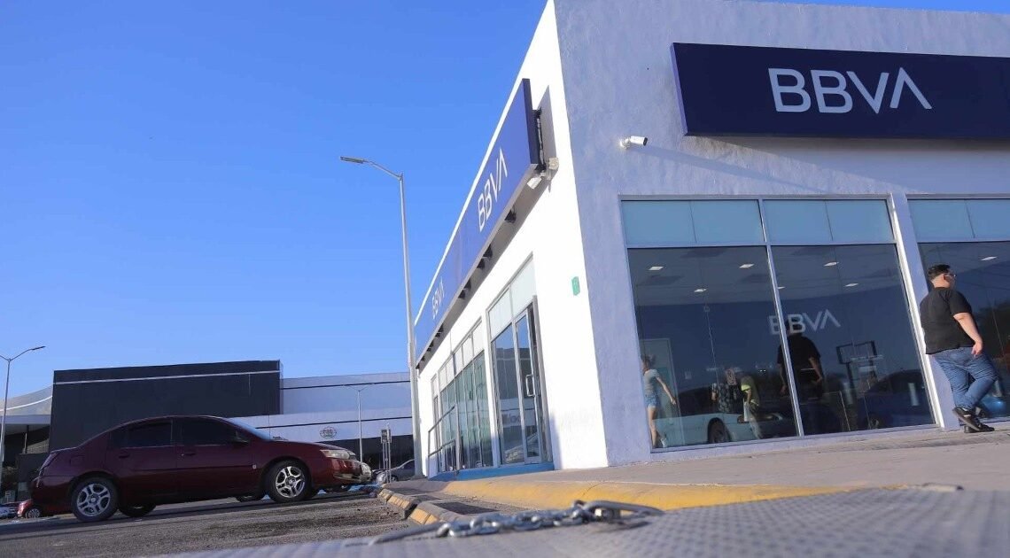 Asalto en Plaza Sun Mall de Hermosillo: hombre despoja de efectivo a cajera de Bancomer