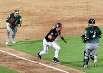 Caen Naranjeros ante Cañeros en mala noche de Danis Correa