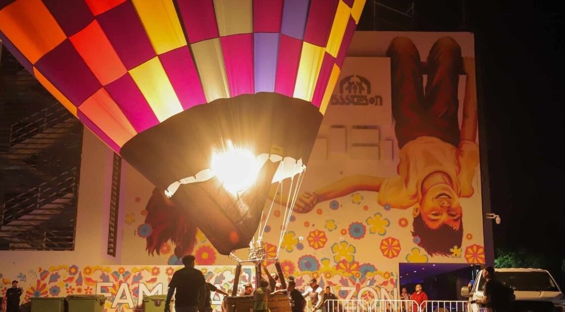 “Espectáculo del dragón” sorprende en Festival del Globo, pese a condiciones climatológicas