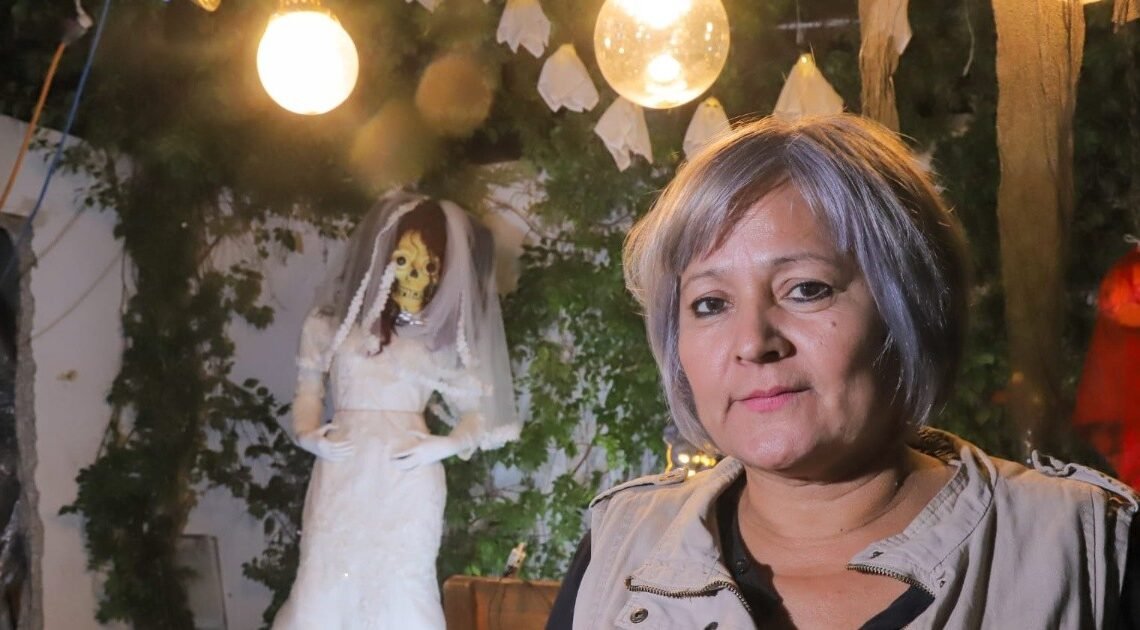 Hermosillo: Cruz Emilia convirtió su hogar en una verdadera “Casa del Terror” Hermosillo: Cruz Emilia convirtió su hogar en una verdadera “Casa del Terror”
