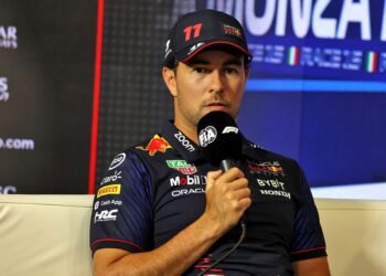 Checo Pérez: Su Futuro en Red Bull