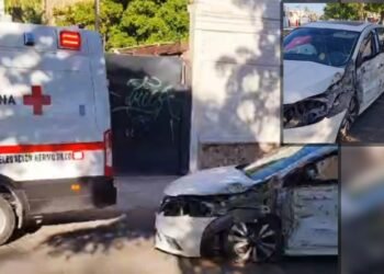 Dos personas resultaron lesionadas en aparatoso choque vehicular en Hermosillo, Sonora