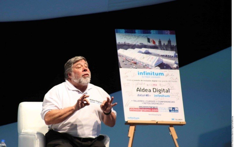 Steve Wozniak, co fundador de Apple, dijo que no existe país como México, porque la pasión que le imprimen los mexicanos a la tecnología es única. Imagen del 2015. Steve Wozniak, co fundador de Apple, dijo que no existe país como México, porque la pasión que le imprimen los mexicanos a la tecnología es única. Imagen del 2015.