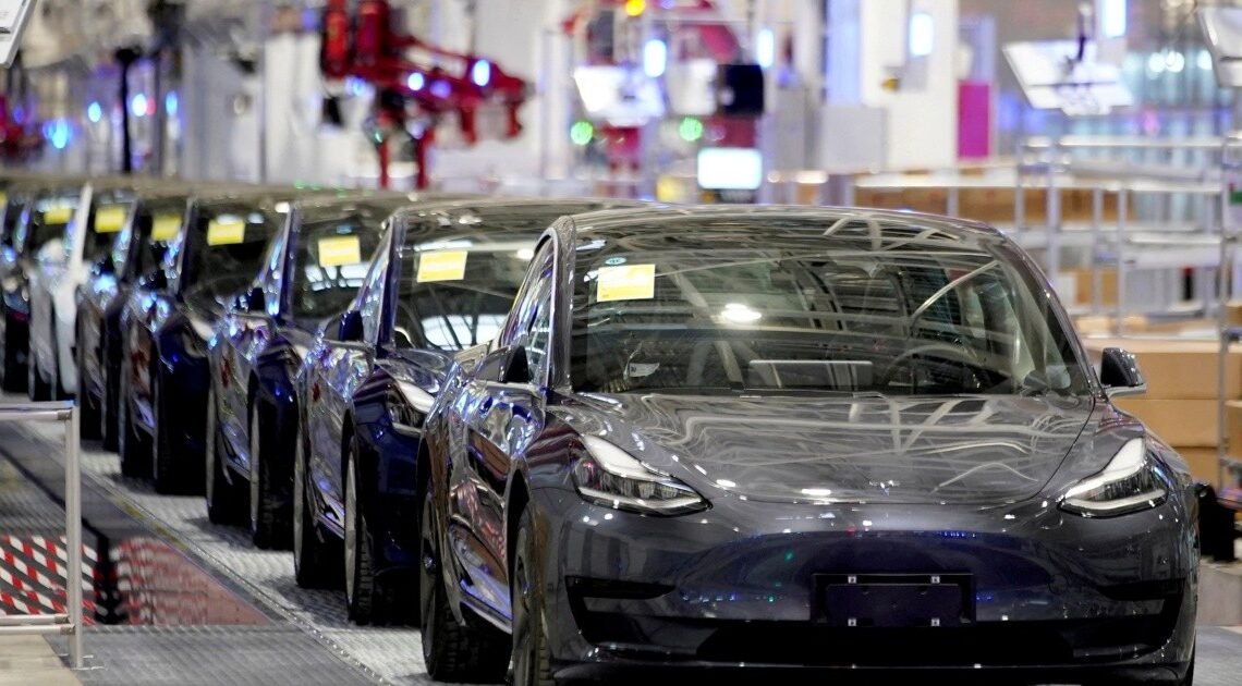 ¿Por qué las automotrices de Occidente tienen miedo de las chinas?