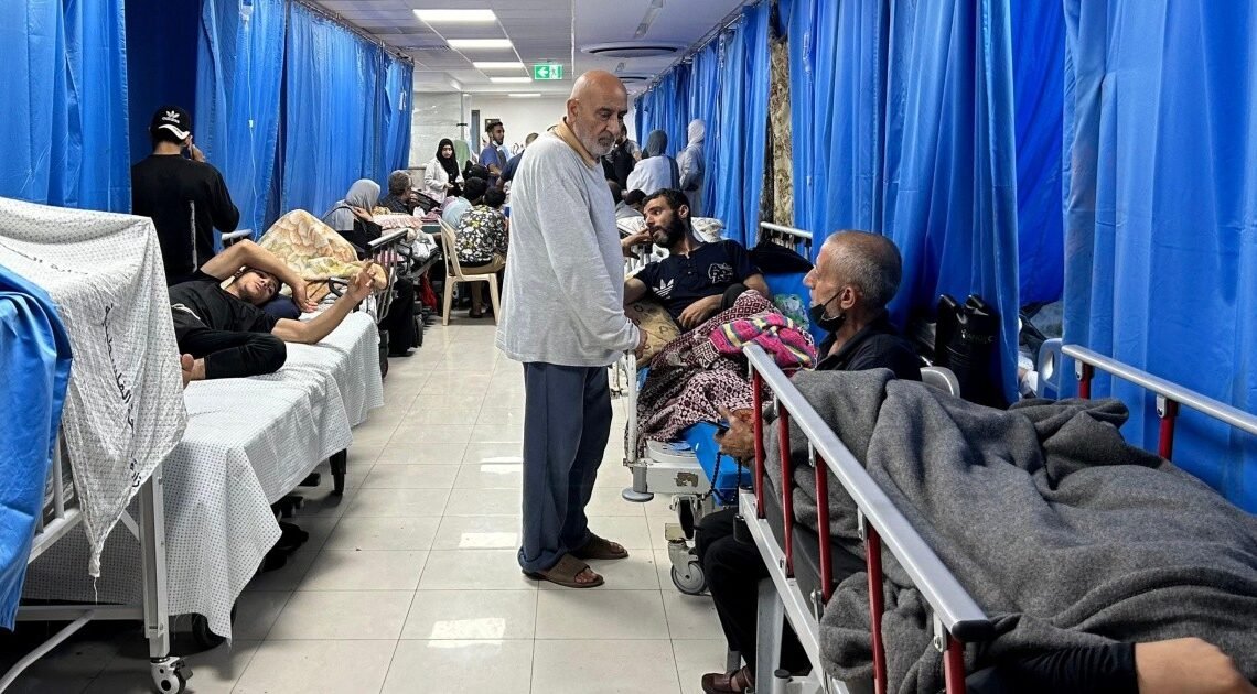 El caos que se vive en Al-Shifa, el hospital más grande de Gaza, paralizado en medio de la guerra entre Hamás e Israel
