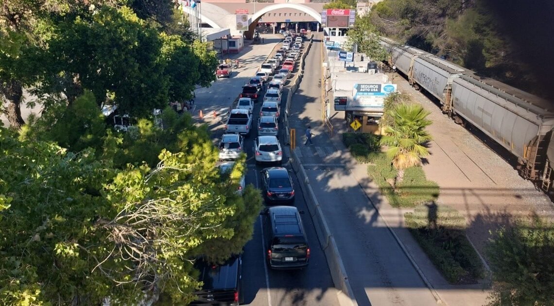 “Aminoran” filas para cruzar a EU por Nogales