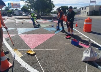 Delimitan resguardo peatonal en camellón del Morelos