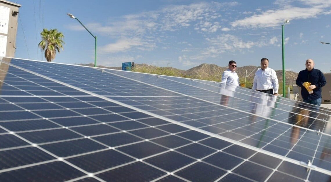 Hermosillo: Inicia Antonio Astiazarán sistema fotovoltaico y de almacenamiento en electrolinera de la comandancia El Cortijo