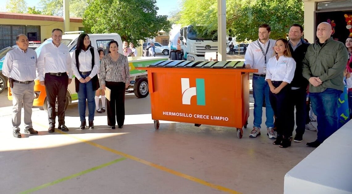 Lleva “Toño” Astiazarán “Reciclase” a escuela primaria de El Apache