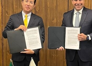 Hermosillo: Antonio Astiazarán acuerda donación de Gobierno de Japón para casa de salud