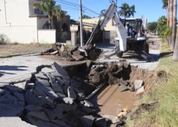 Hermosillo: Obras de reparación en cruce de bulevar Escobosa y Morelos tardarán dos semanas