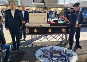 Emotiva despedida en la Comandancia Norte a Martín Aganza quien falleció ejerciendo su labor