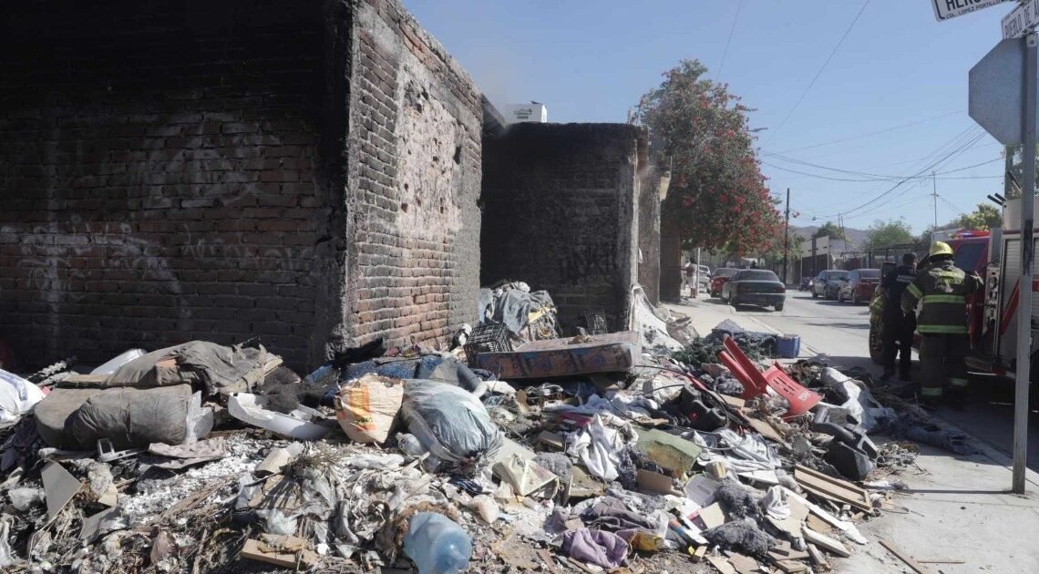 Se incendia casa abandonada en la colonia López Portillo