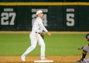Los Naranjeros pierden la ventaja ante los Cañeros y pierden el segundo de la serie