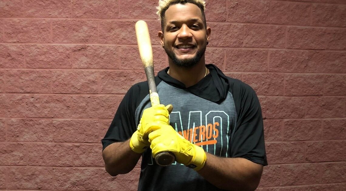 Andretty Cordero no se arrepiente de dejar la Liga Dominicana para jugar en la Liga Mexicana de Béisbol