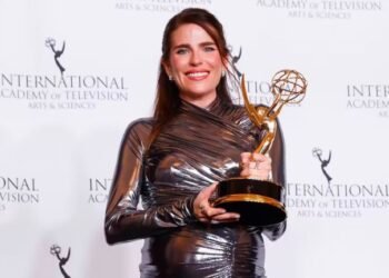 Karla Souza Gana Premio Emmy por Actuación Impactante en ‘Dive’