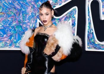 Danna Paola Arremete contra Fanáticos Tóxicos por Críticas Musicales